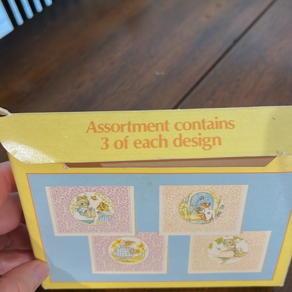 Current Note Card Assortment - Picture 9 of 10